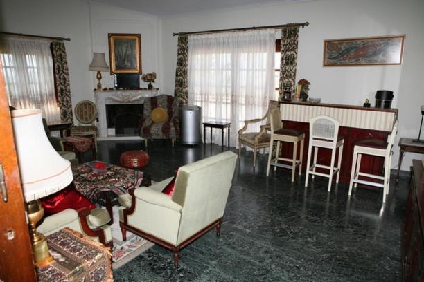 Cosy Villa Pikérmion Extérieur photo
